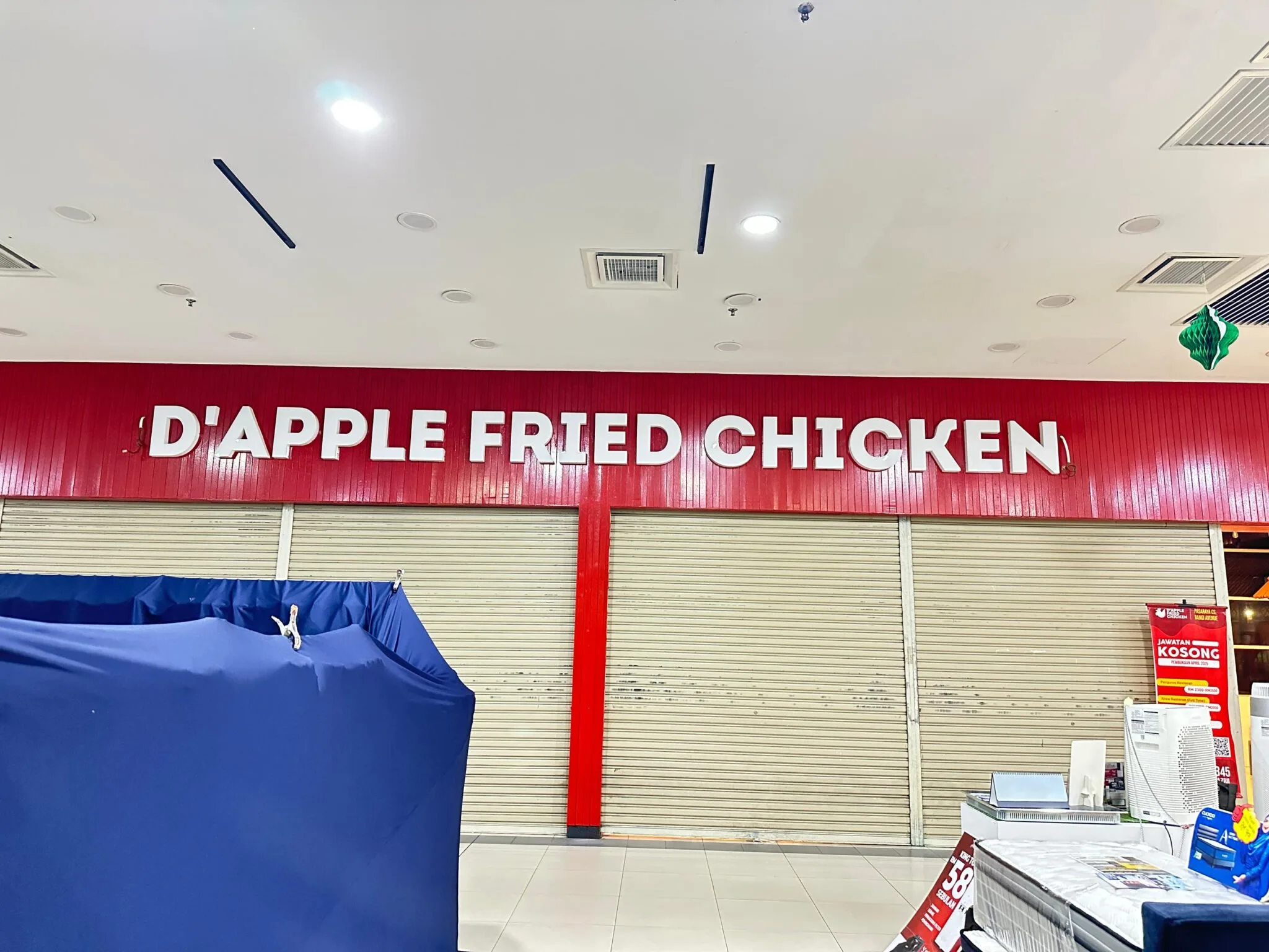 3D box up LED signboard installation for D’ Apple Fried Chicken in Malaysia
